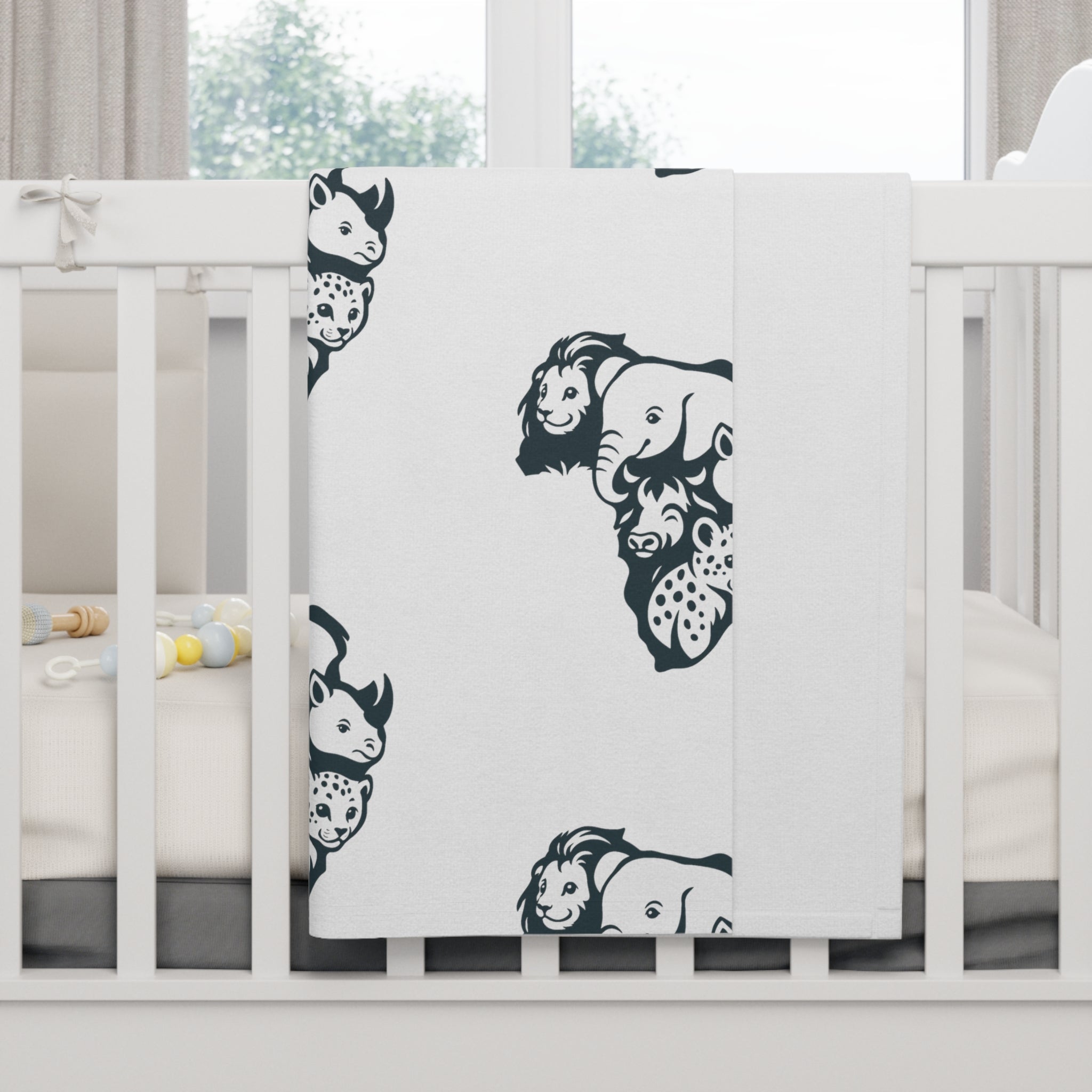 Cute Animal Print Baby Blanket, Soft Fleece Nursery Blanket, Gift for Baby Shower, Kids Room Décor, Cozy Infant Blanket