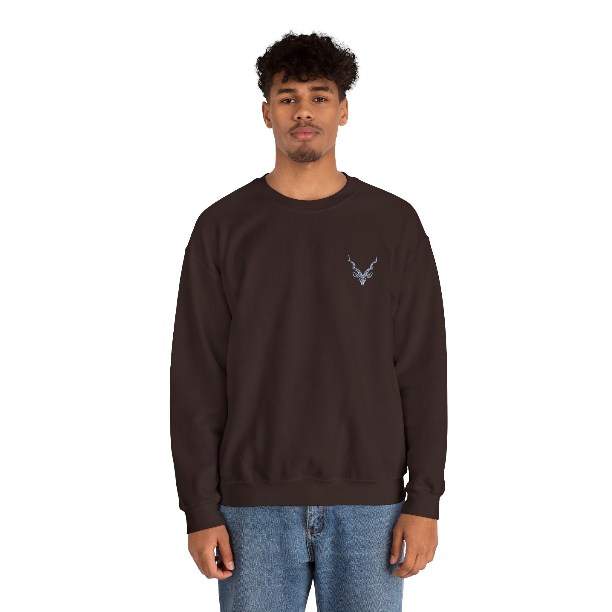 Minimalist Unisex Heavy Blend™ Crewneck Sweatshirt - Cozy Casual Wear, Perfect Gift for Him/Her, Ideal for Fall/Winter