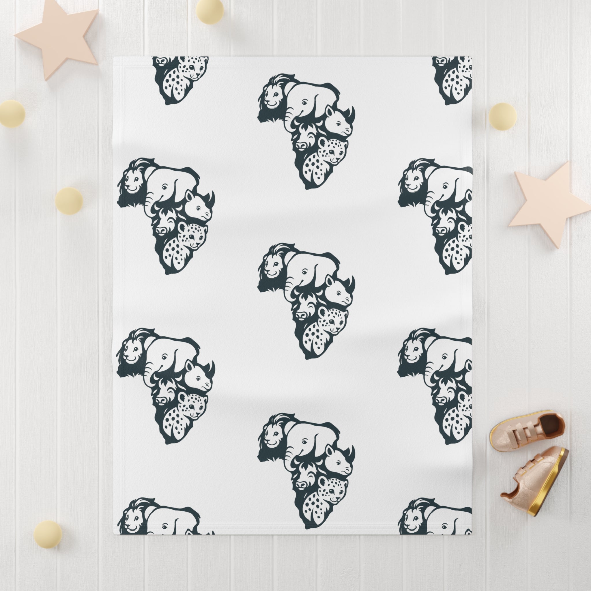 Cute Animal Print Baby Blanket, Soft Fleece Nursery Blanket, Gift for Baby Shower, Kids Room Décor, Cozy Infant Blanket