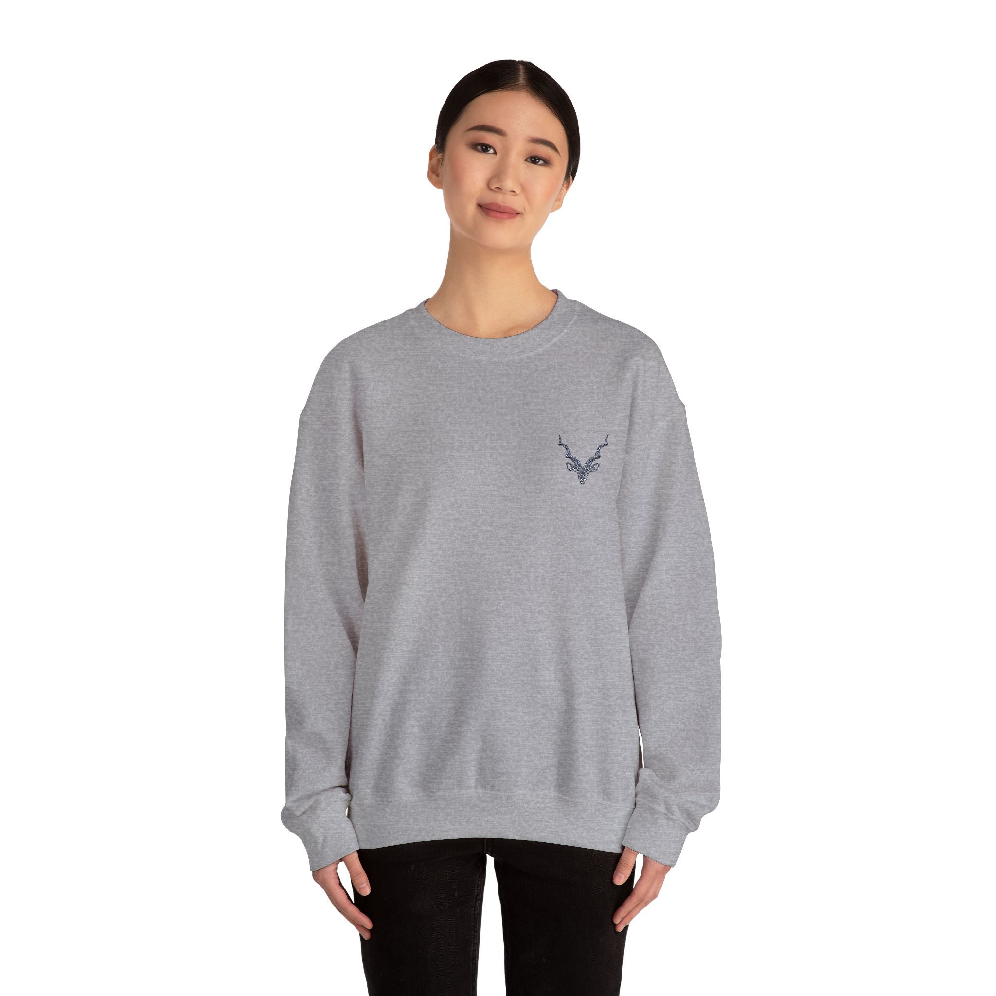 Minimalist Unisex Heavy Blend™ Crewneck Sweatshirt - Cozy Casual Wear, Perfect Gift for Him/Her, Ideal for Fall/Winter